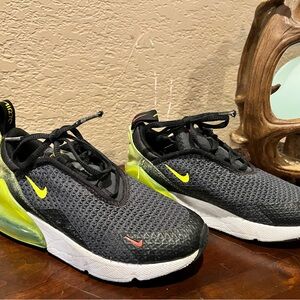 Nike Kids Air Max 270 Retro Future Size 12c Black and Neon Yellow Sneakers